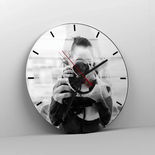 Nástěnné hodiny - Tvůrce a materiál - 30x30 cm
