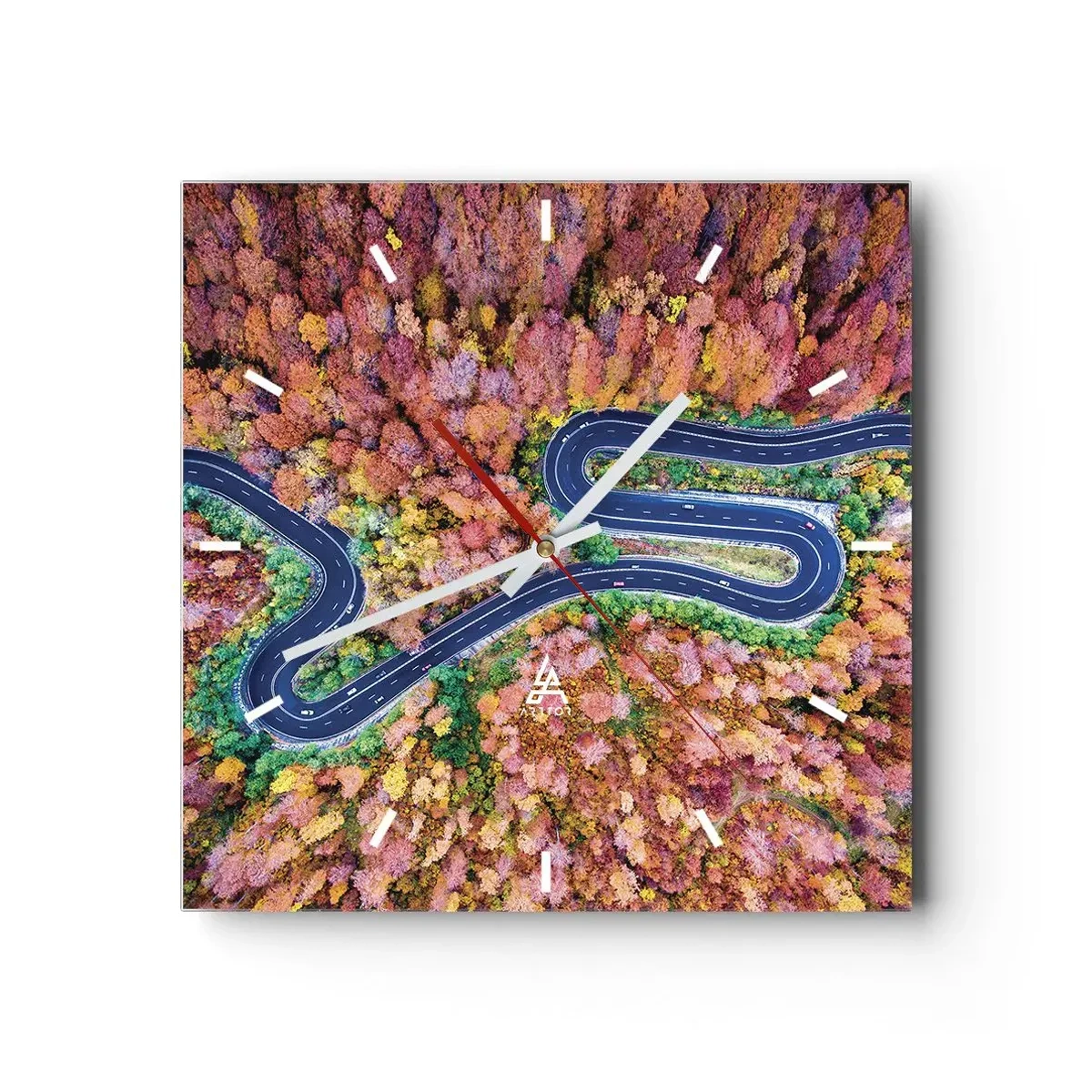 Nástěnné hodiny - Klikatá cesta lesem - 30x30 cm