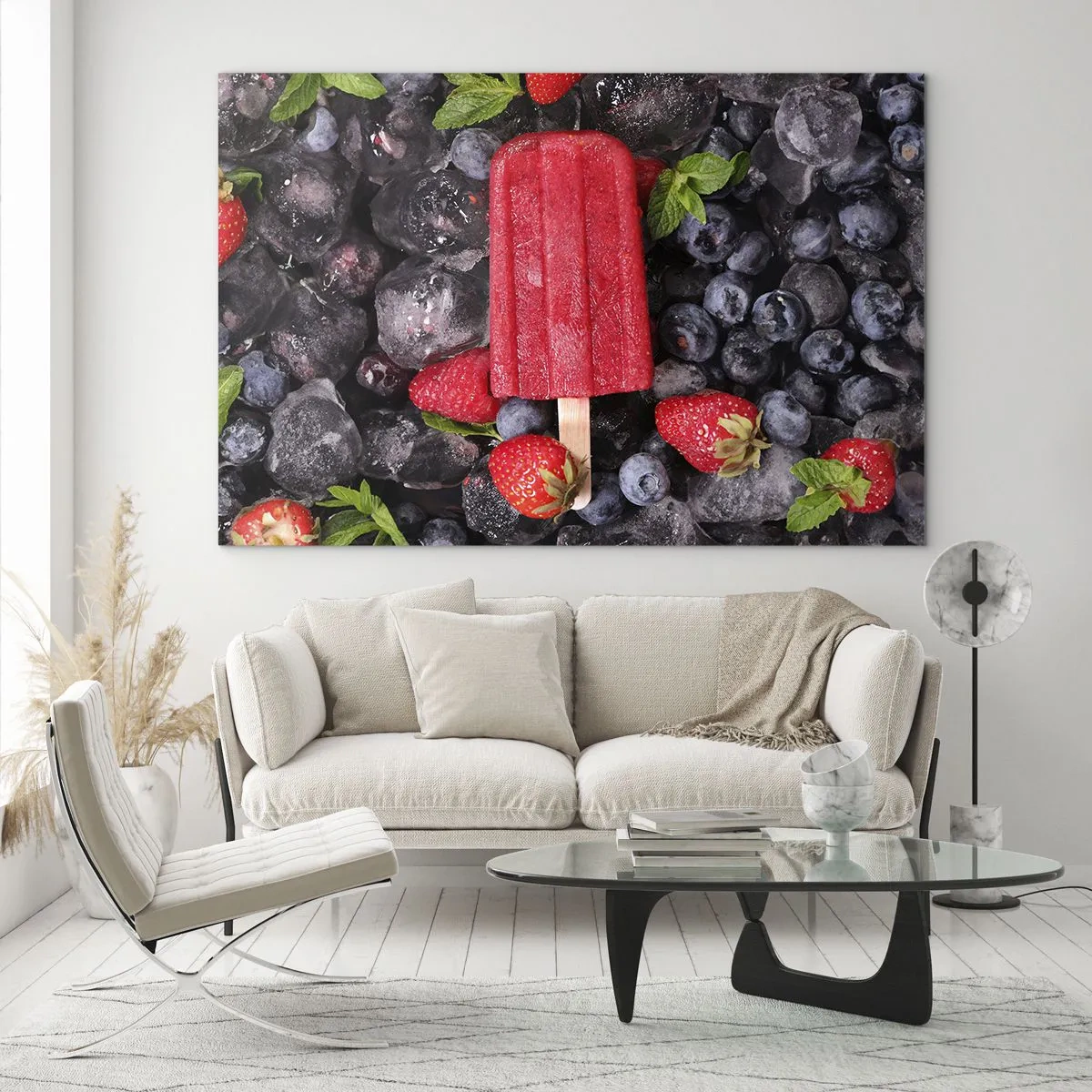 Obraz na skle - Ledová tyčinka mezi zmrazeným ovocem a lístky máty - 70x50cm - Chuť horkého léta - Moderní nástěnná dekorace do obývacího pokoje a ložnice ARTTOR