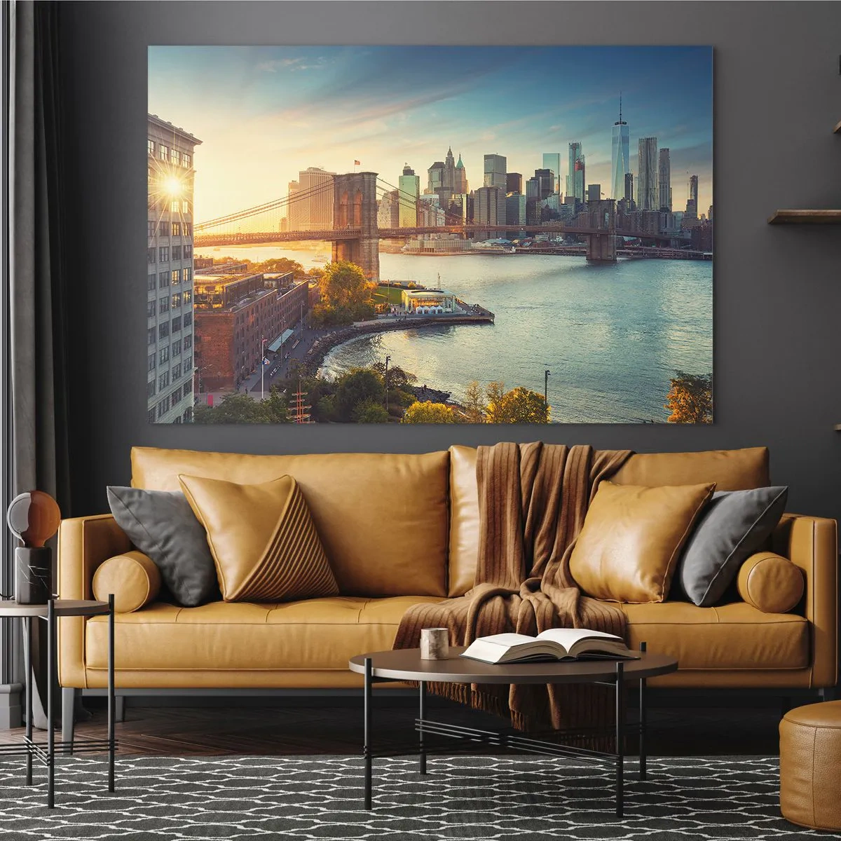 Obraz na skle - Panorama New Yorku s Brooklynským mostem - 70x50cm - Svítání velkoměsta - Moderní nástěnná dekorace do obývacího pokoje a ložnice ARTTOR