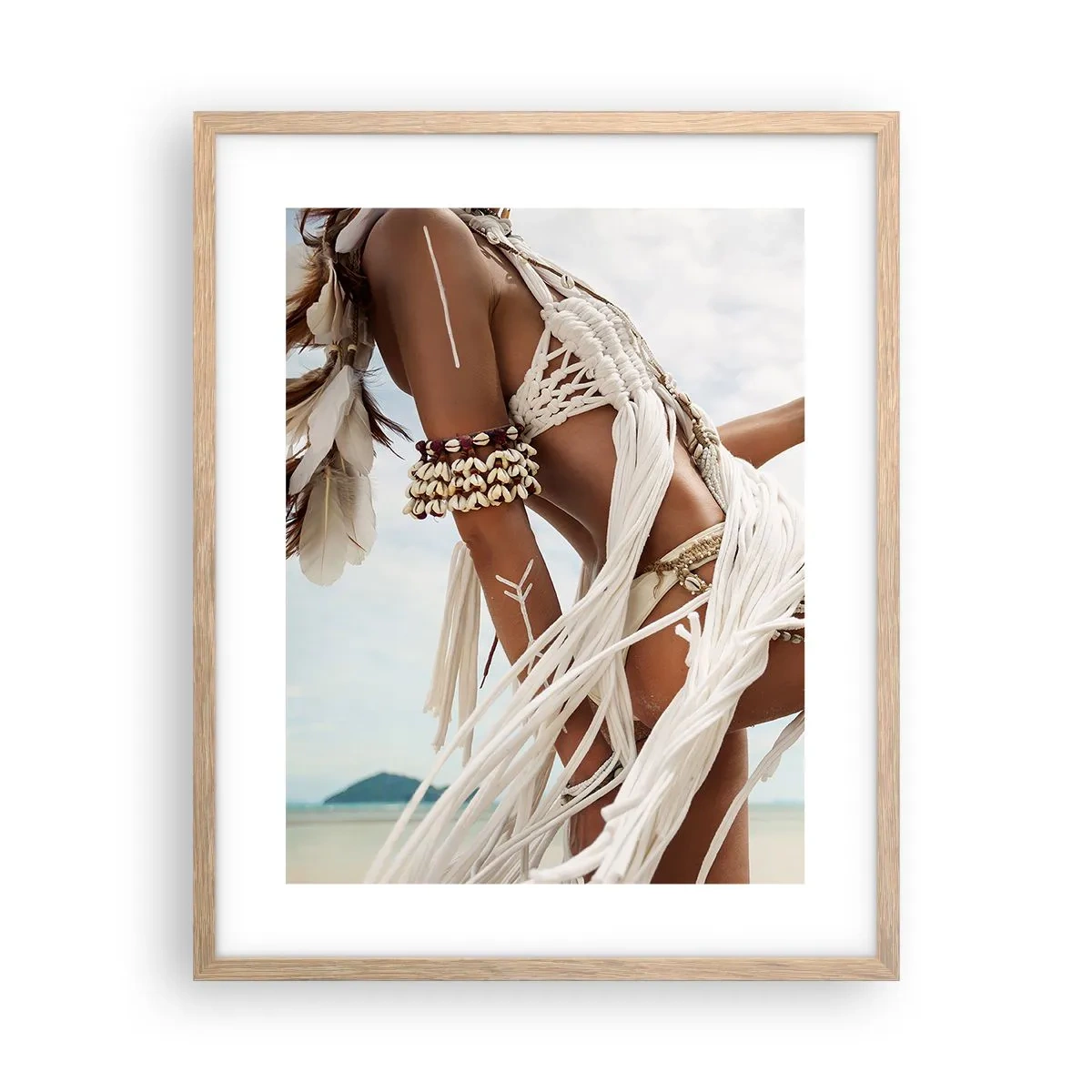 Plakát v rámu světlý dub - Kněžka slunce - 40x50 cm