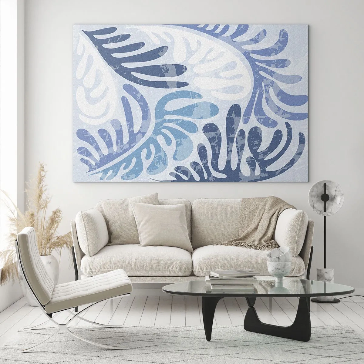 Obraz na skle - Dekorativní listy kapradí v odstínech modré na světlém pozadí - 70x50cm - Modré kapradí - Moderní nástěnná dekorace do obývacího pokoje a ložnice ARTTOR