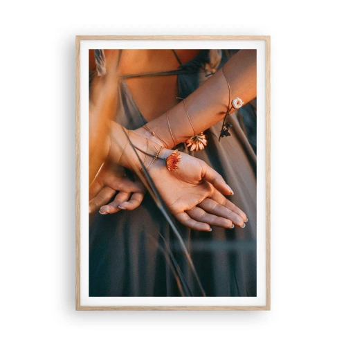 Plakát v rámu světlý dub - Propojená s přírodou - 70x100 cm