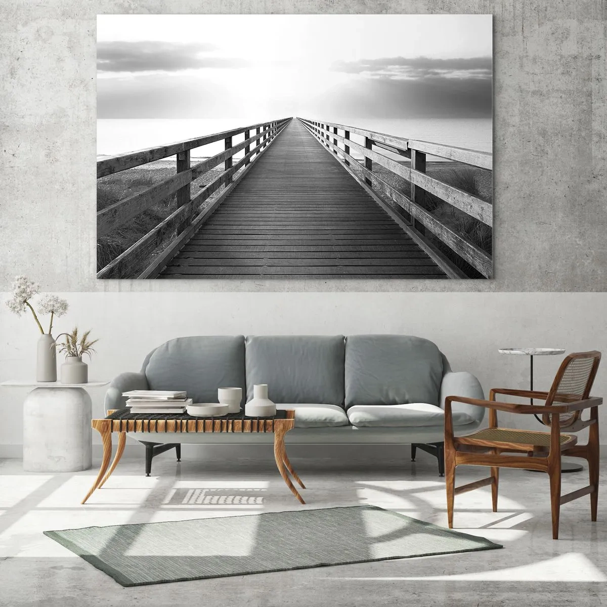 Obraz na skle - Dřevěný most vedoucí k horizontu v černé a bílé - 70x50cm - Do dálky… - Moderní nástěnná dekorace do obývacího pokoje a ložnice ARTTOR