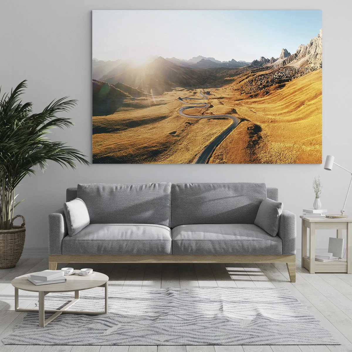 Obraz na skle - Klikatá cesta ve zlatém údolí ozářeném sluncem - 70x50cm - Ve zlatém údolí - Moderní nástěnná dekorace do obývacího pokoje a ložnice ARTTOR