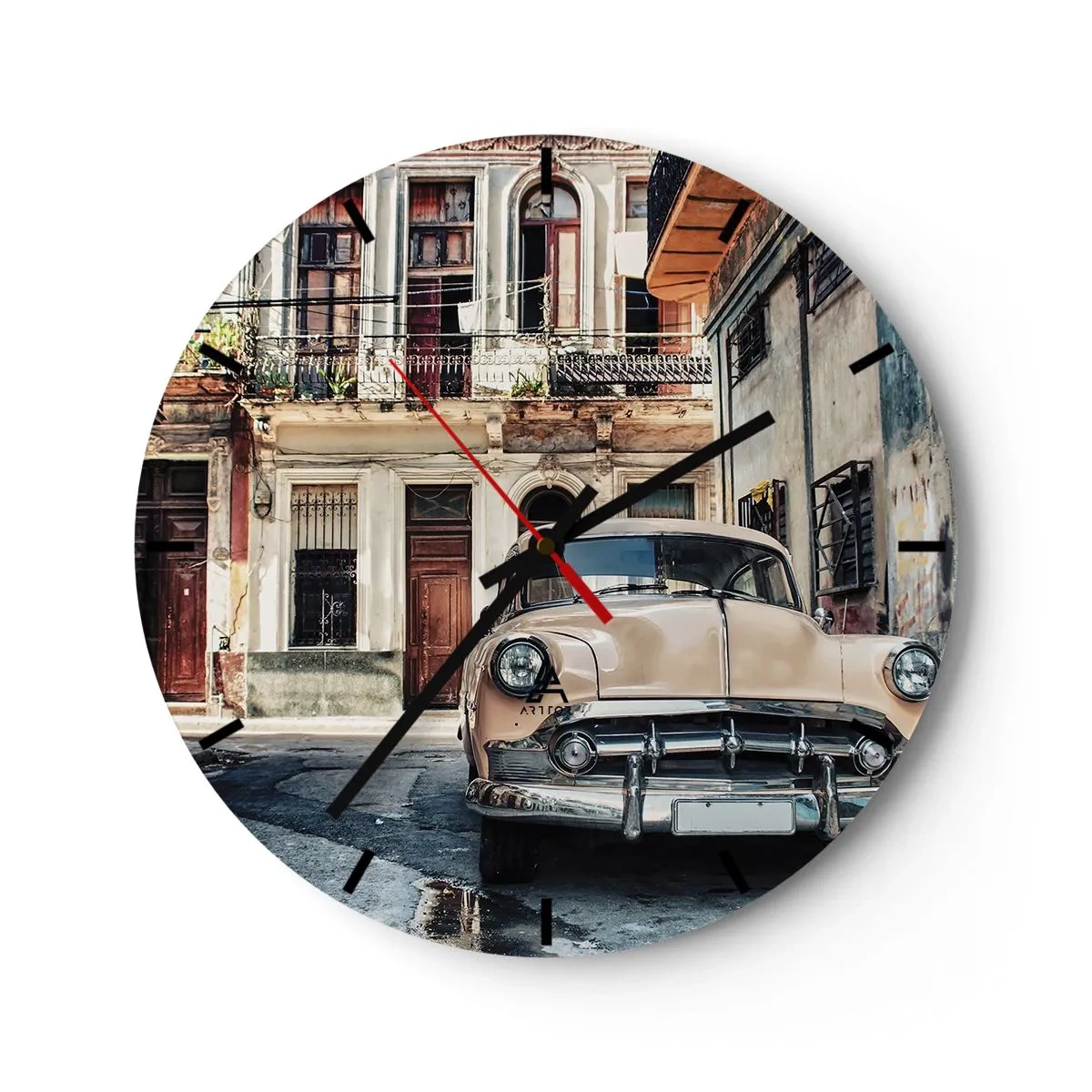 Nástěnné hodiny - Retro auto na pozadí staré architektury - 30x30cm - Siesta v Havaně - Moderní nástěnná dekorace do obývacího pokoje, kuchyně a ložnice ARTTOR