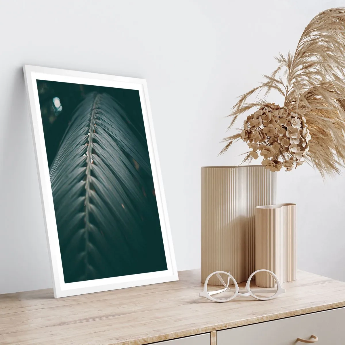 Plakát v bílém rámu - Přesnost přírody - 70x100 cm