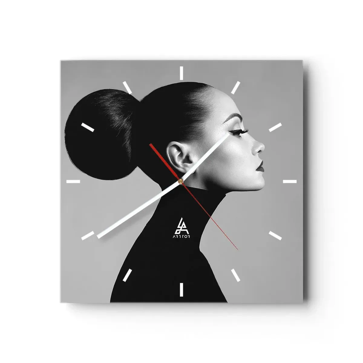 Nástěnné hodiny - Moderní Nefertiti - 40x40 cm