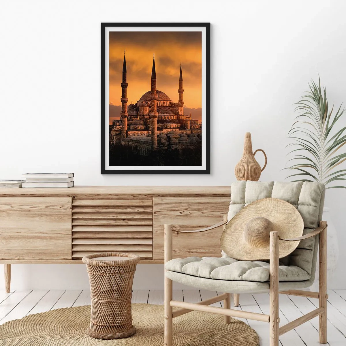 Plakát v černém rámu - Bůh je velký - 40x50 cm