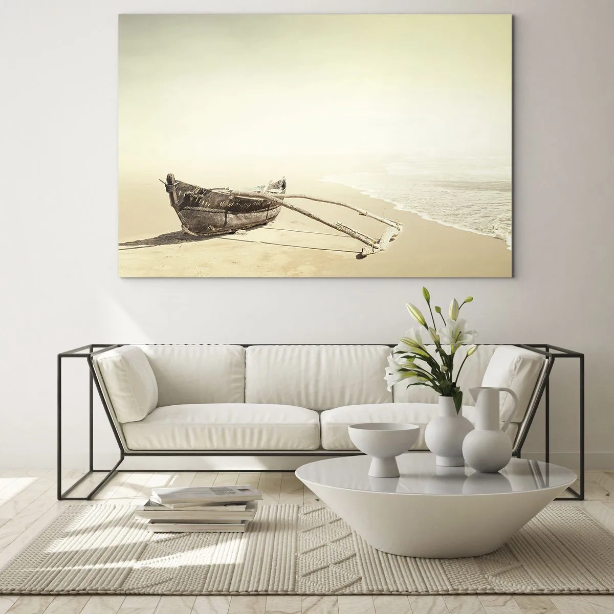 Obraz na skle - Starý rybářský člun na písku u pobřeží - 70x50cm - Vzpomínka na jižní moře - Moderní nástěnná dekorace do obývacího pokoje a ložnice ARTTOR