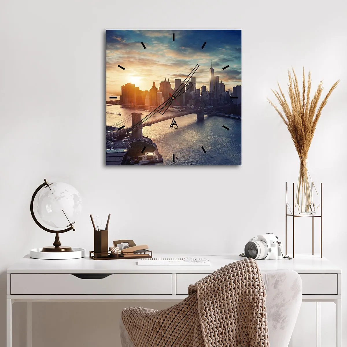 Nástěnné hodiny - Pomník kultury Západu - 40x40 cm