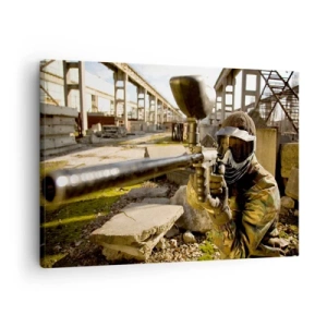 Obraz na plátně - Paintballový hráč v maskovacím vybavení mířící s markerem - 70x50cm - I vy můžete být hrdinou - Moderní nástěnná dekorace do obývacího pokoje a ložnice ARTTOR
