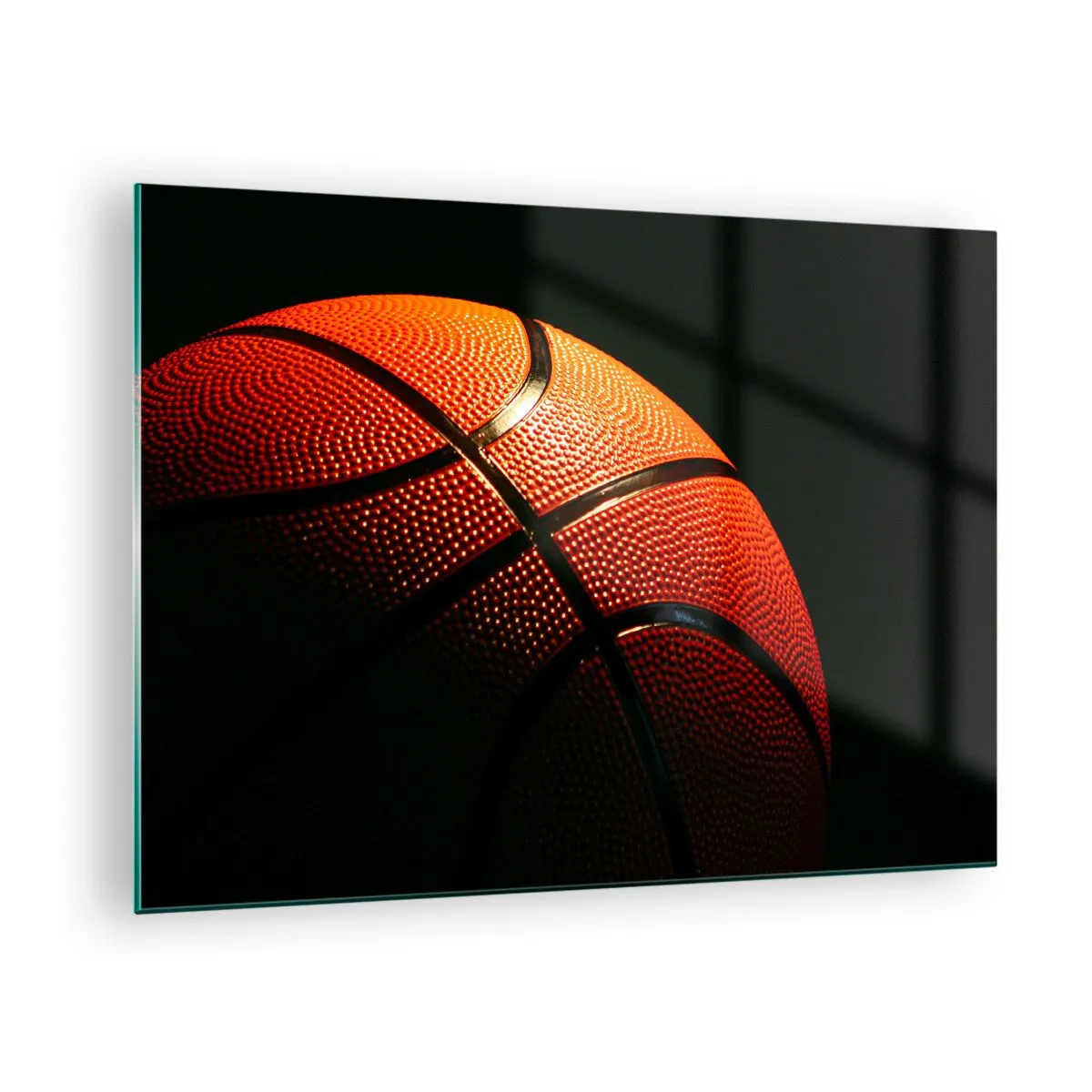 Obraz na skle - Oranžový basketbalový míč na tmavém pozadí - 70x50cm - Krásná jako planeta - Moderní nástěnná dekorace do obývacího pokoje a ložnice ARTTOR
