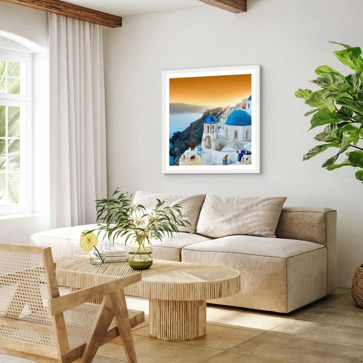 Plakát v bílém rámu - Santorini - přitulené ke skalám - 60x60 cm