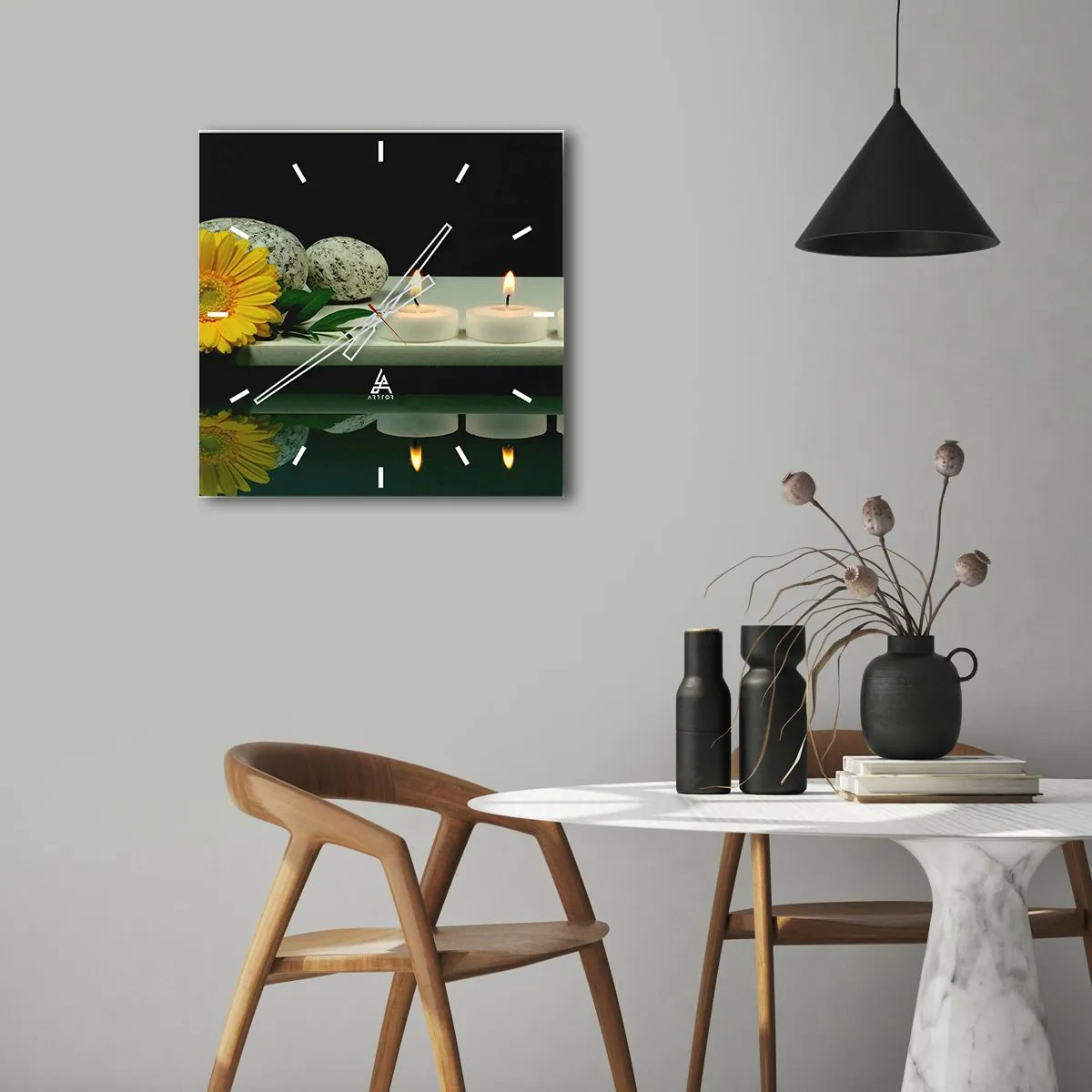 Nástěnné hodiny - Ukojení smyslů - 30x30 cm