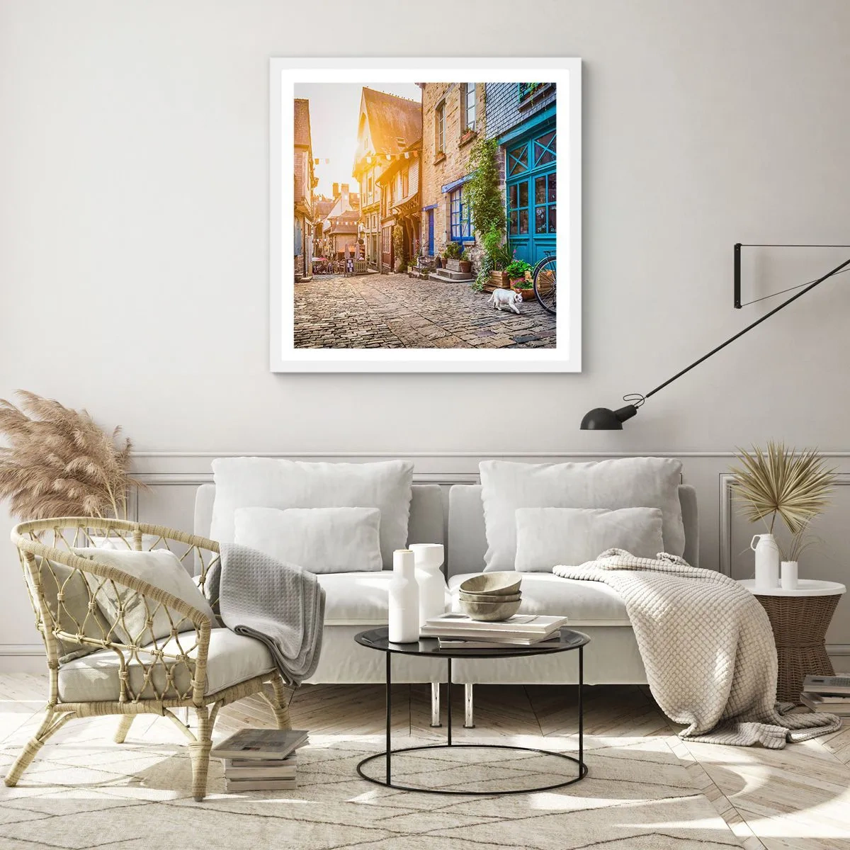 Plakát v bílém rámu - Bílý duch městečka - 60x60 cm