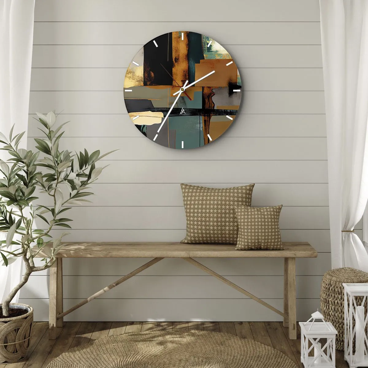 Nástěnné hodiny - Moderní abstrakce s kontrastem zlaté, černé a modré - 30x30cm - Abstrakce – světlo a stín - Moderní nástěnná dekorace do obývacího pokoje, kuchyně a ložnice ARTTOR