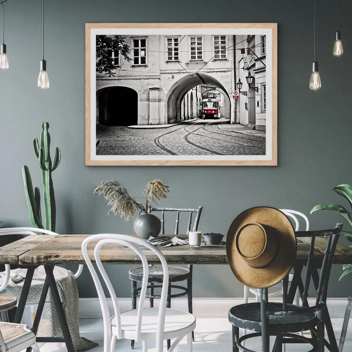 Plakát v rámu světlý dub - Městským labyrintem - 91x61 cm