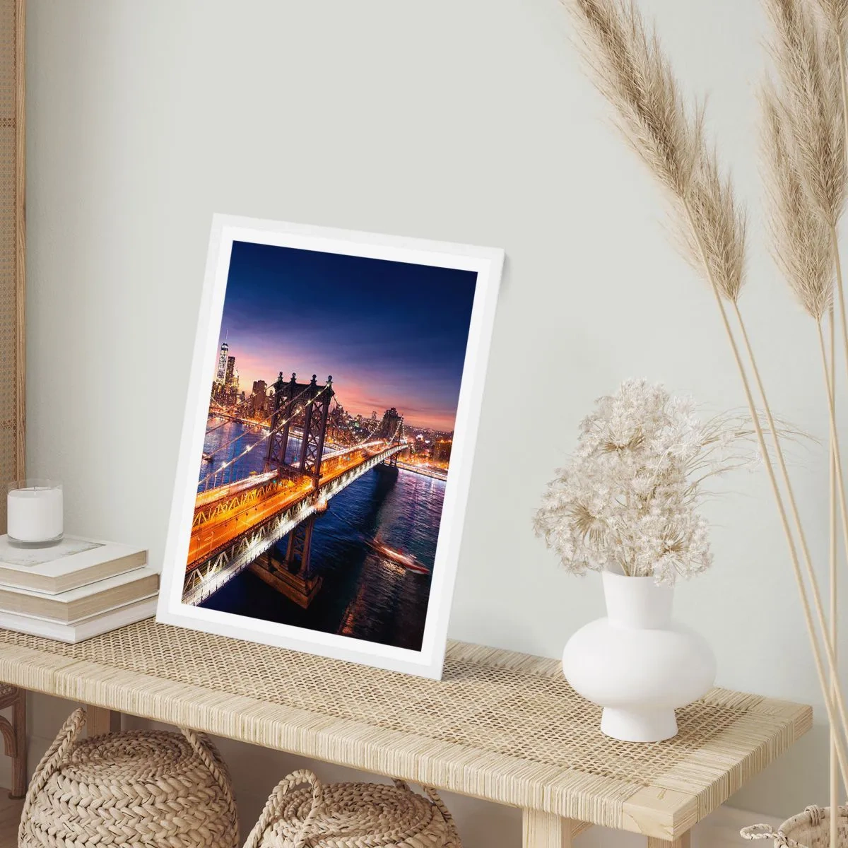 Plakát v bílém rámu - Zářící most do srdce města - 70x100 cm