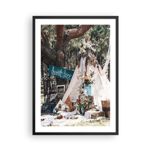 Plakát v černém rámu - Boho stylová kompozice se stanem, květinami a nápisem Sladká láska - 50x70cm - Make love… - Moderní nástěnná dekorace do obývacího pokoje a ložnice ARTTOR