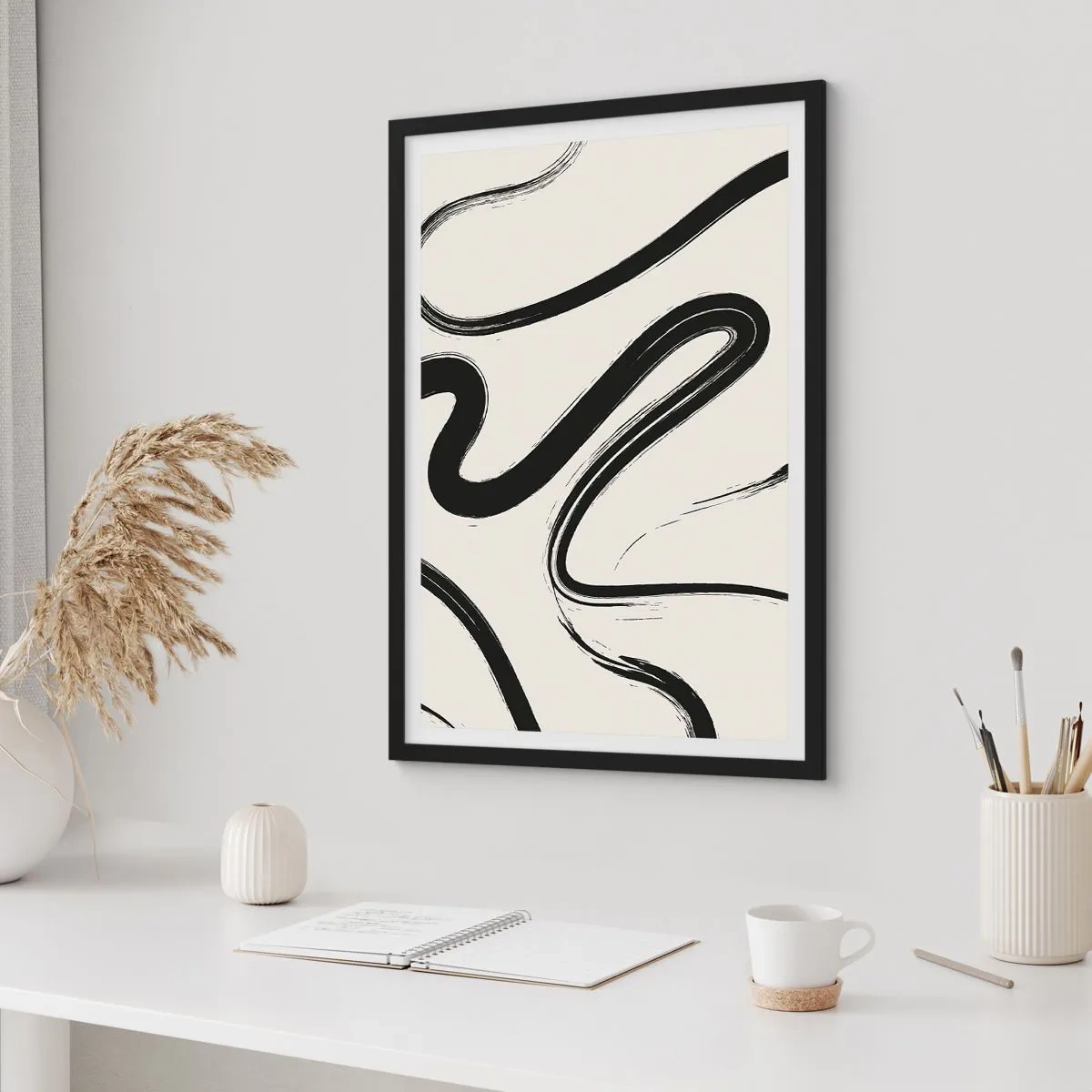 Plakát v černém rámu - Abstraktní černé čáry na světlém pozadí - 50x70cm - Černobílý rozmar - Moderní nástěnná dekorace do obývacího pokoje a ložnice ARTTOR