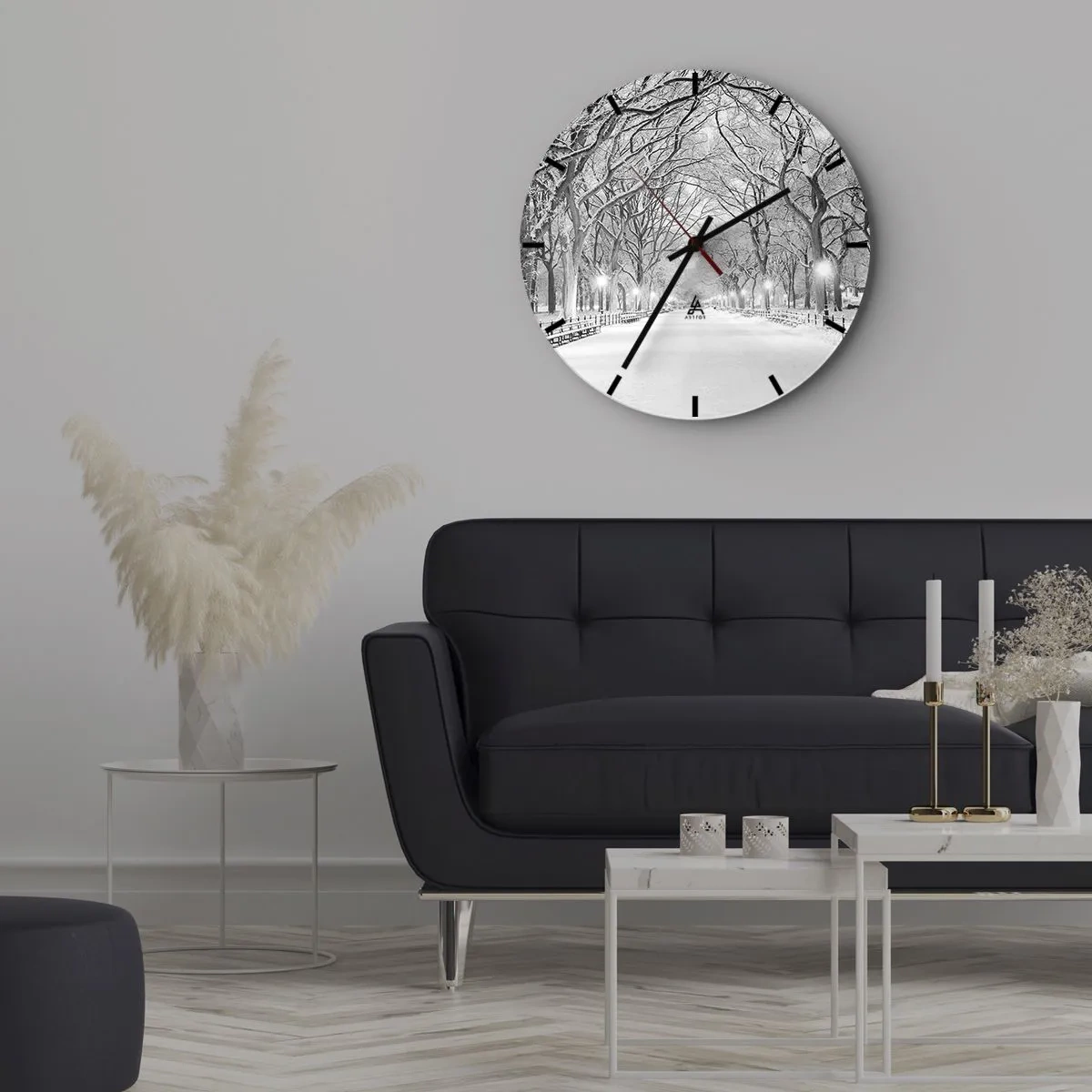 Nástěnné hodiny - Zimní alej stromů v parku osvětlená lucernami - 30x30cm - Čtyři roční období – zima - Moderní nástěnná dekorace do obývacího pokoje, kuchyně a ložnice ARTTOR