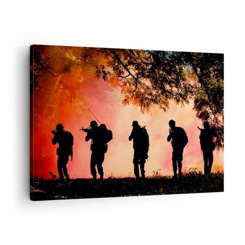 Obraz na plátně - Siluety vojáků v lese proti oranžové obloze - 70x50cm - …Všichni za jednoho. - Moderní nástěnná dekorace do obývacího pokoje a ložnice ARTTOR