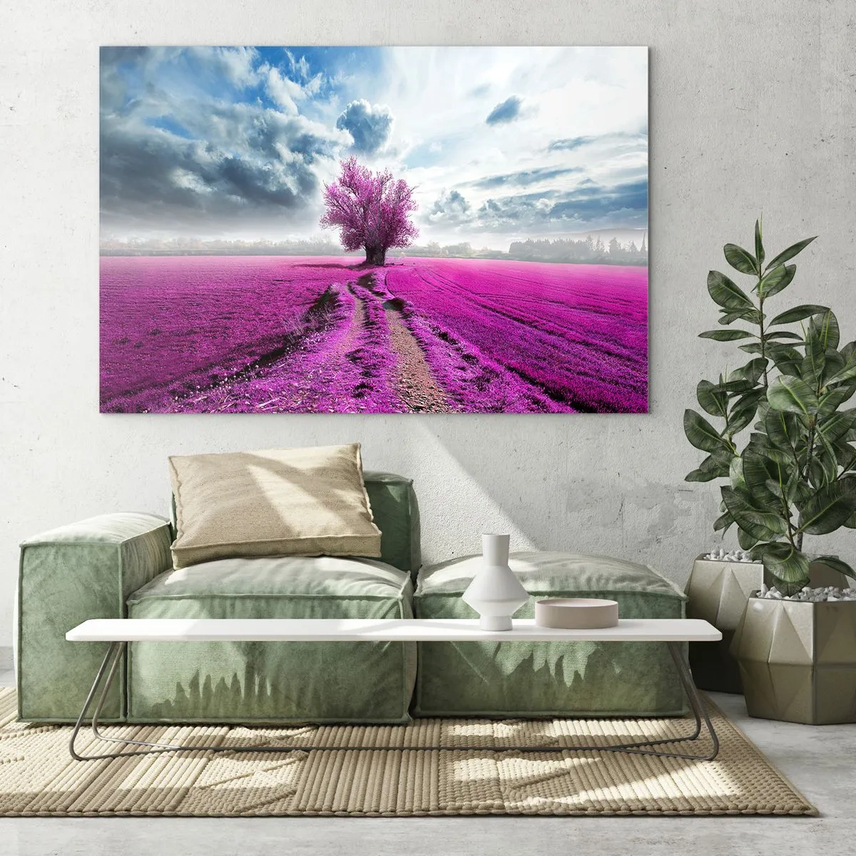 Obraz na skle - Strom v vřesovém poli pod dynamickou oblohou - 70x50cm - Vřesoviště - divočina - Moderní nástěnná dekorace do obývacího pokoje a ložnice ARTTOR