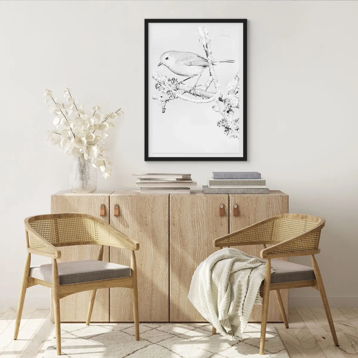 Plakát v černém rámu - Černobílá kresba ptáka na větvi - 50x70cm - Zimní ráno - Moderní nástěnná dekorace do obývacího pokoje a ložnice ARTTOR