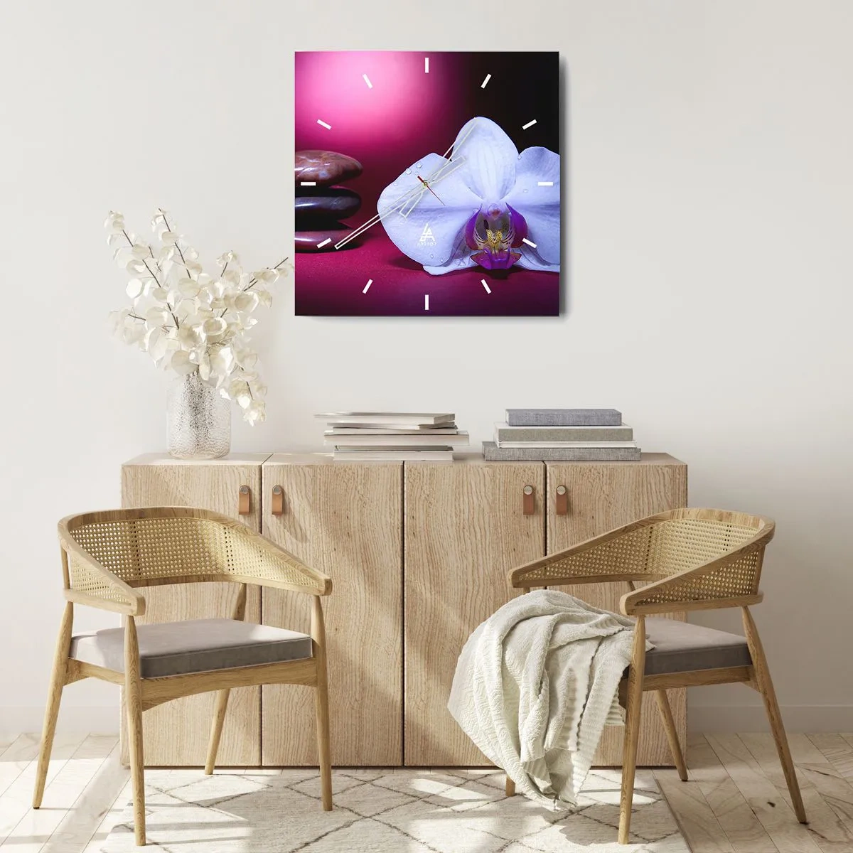 Nástěnné hodiny - Studie svěžesti ve fialové - 30x30 cm