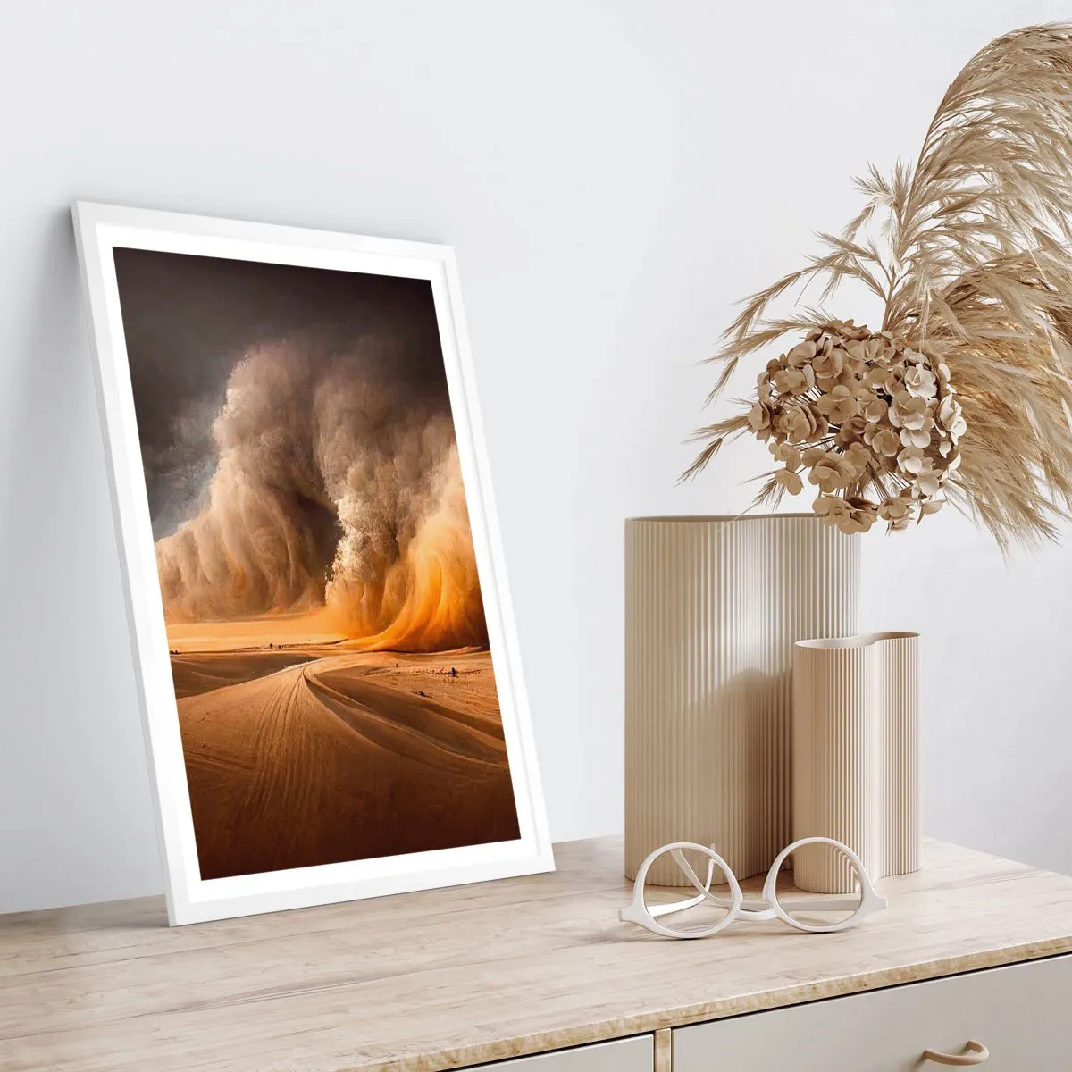 Plakát v bílém rámu - Hněv pouště - 50x70 cm