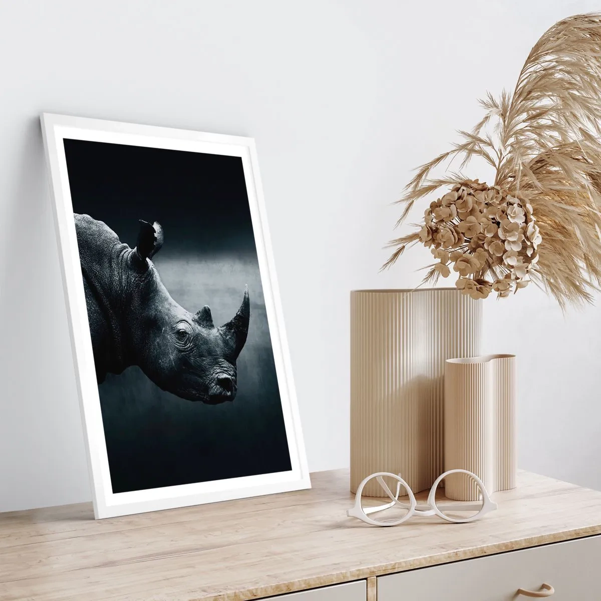 Plakát v bílém rámu - Pravý profil - 70x100 cm