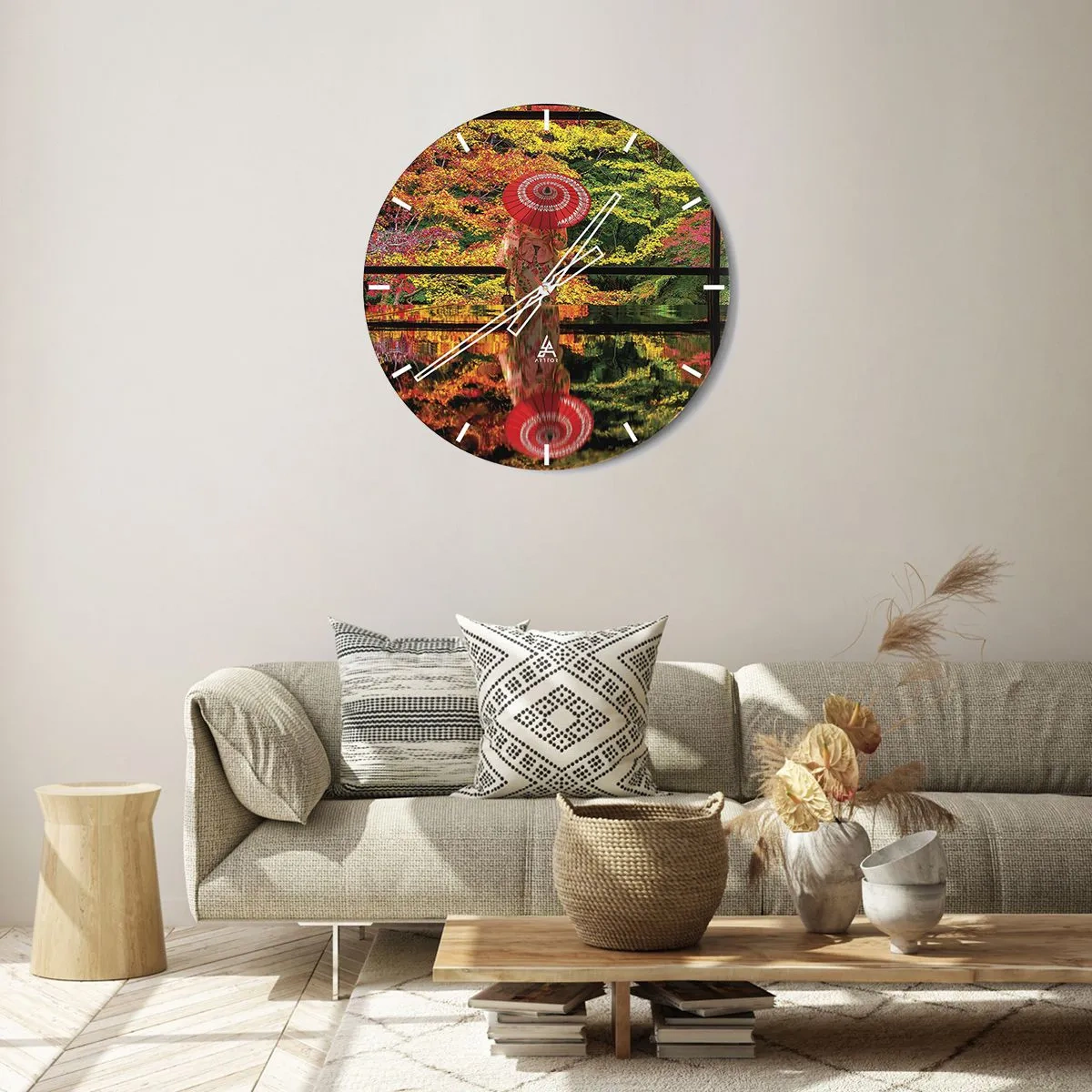 Nástěnné hodiny - Japonský deštník mezi podzimním listím - 30x30cm - V chrámu přírody - Moderní nástěnná dekorace do obývacího pokoje, kuchyně a ložnice ARTTOR