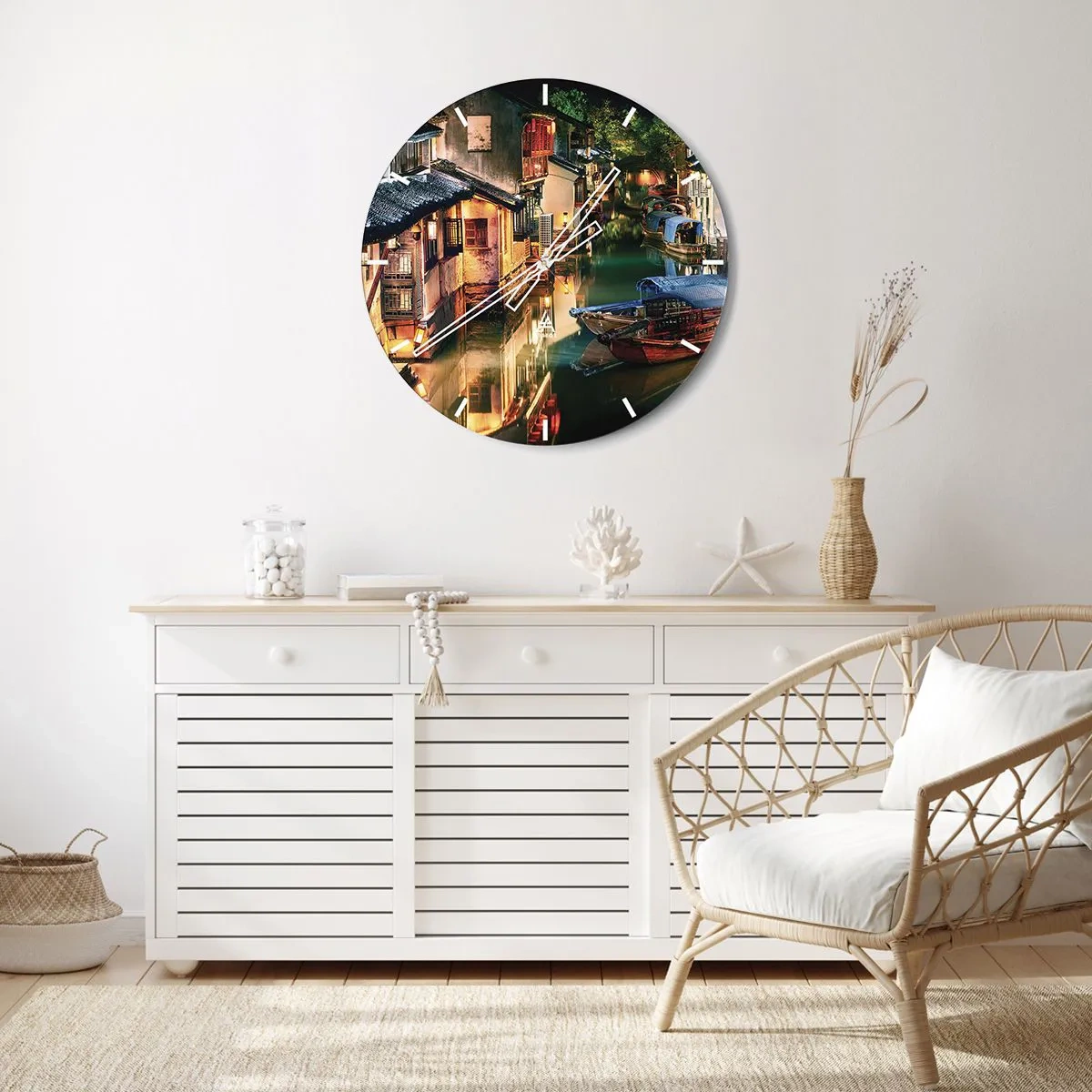 Nástěnné hodiny - Atmosférický kanál s loděmi a čínskou architekturou v noci - 30x30cm - Večer na čínské ulici - Moderní nástěnná dekorace do obývacího pokoje, kuchyně a ložnice ARTTOR