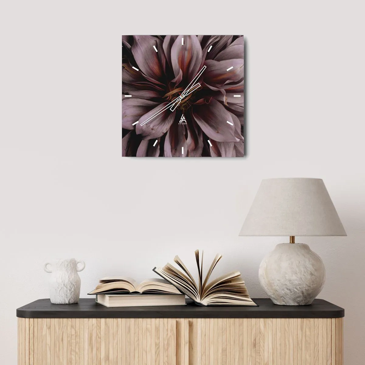 Nástěnné hodiny - Květinové srdce - 30x30 cm