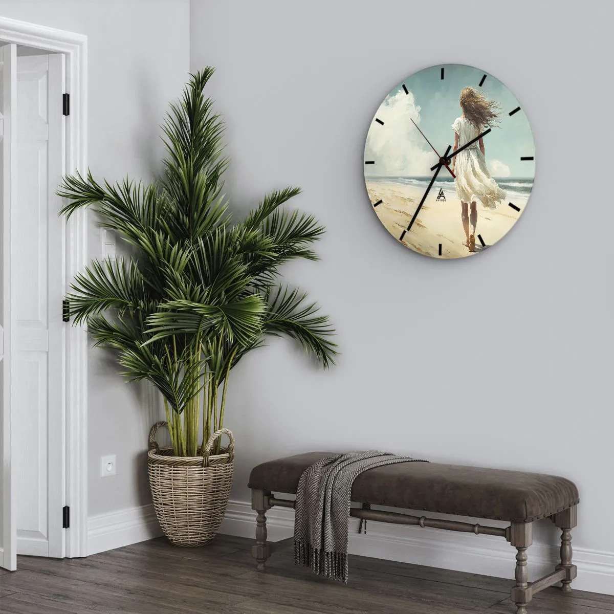 Nástěnné hodiny - Žena v bílých šatech kráčí bosá po pláži - 30x30cm - Směrem k slunci a větru - Moderní nástěnná dekorace do obývacího pokoje, kuchyně a ložnice ARTTOR