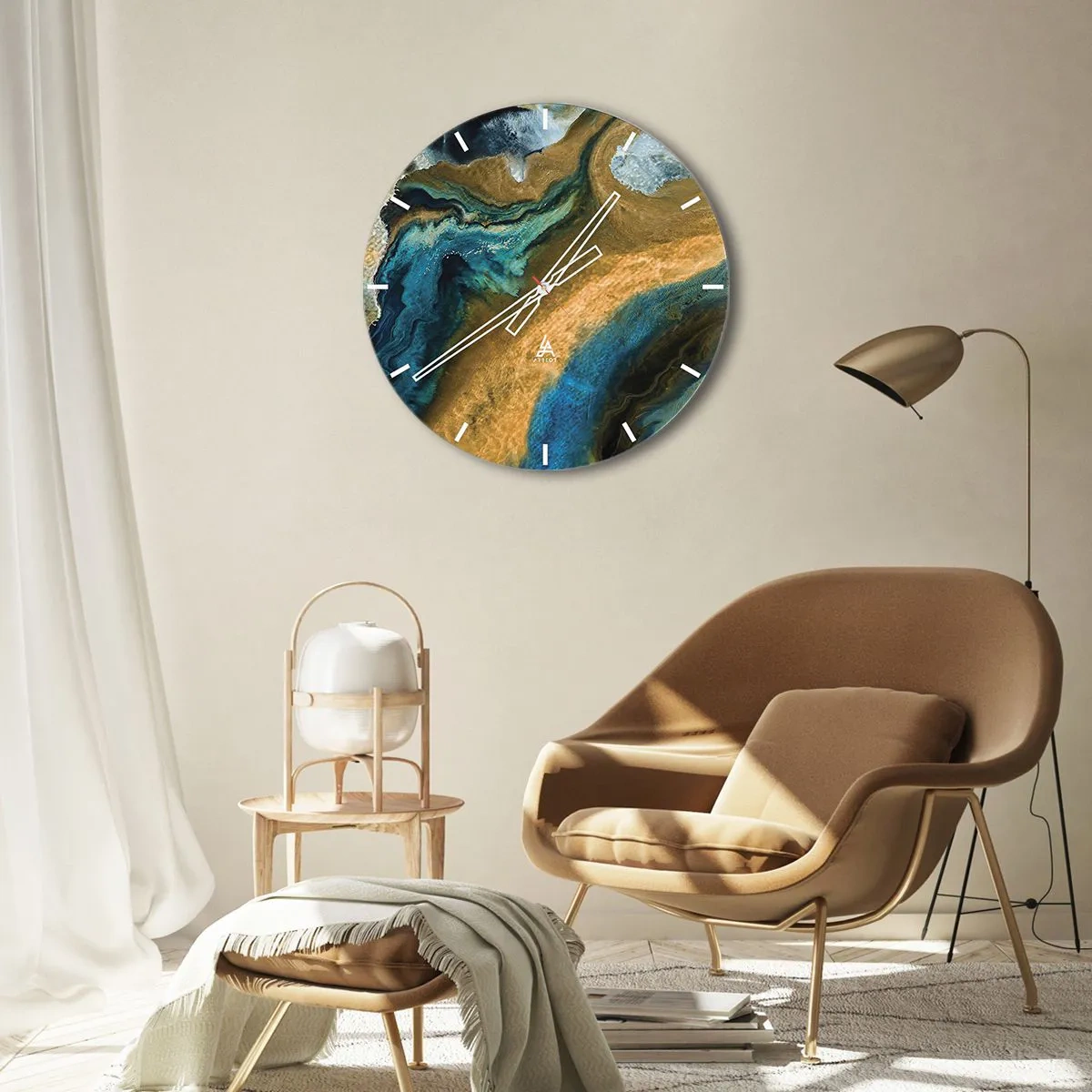 Nástěnné hodiny - Abstraktní vzor v odstínech modré a zlaté - 30x30cm - Modrá – žlutá – vzájemné vlivy - Moderní nástěnná dekorace do obývacího pokoje, kuchyně a ložnice ARTTOR