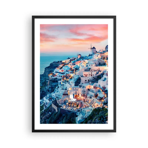 Plakát v černém rámu - Malebný výhled na osvětlené domy na Santorini při západu slunce - 50x70cm - Tvoje tlustá řecká dovolená - Moderní nástěnná dekorace do obývacího pokoje a ložnice ARTTOR
