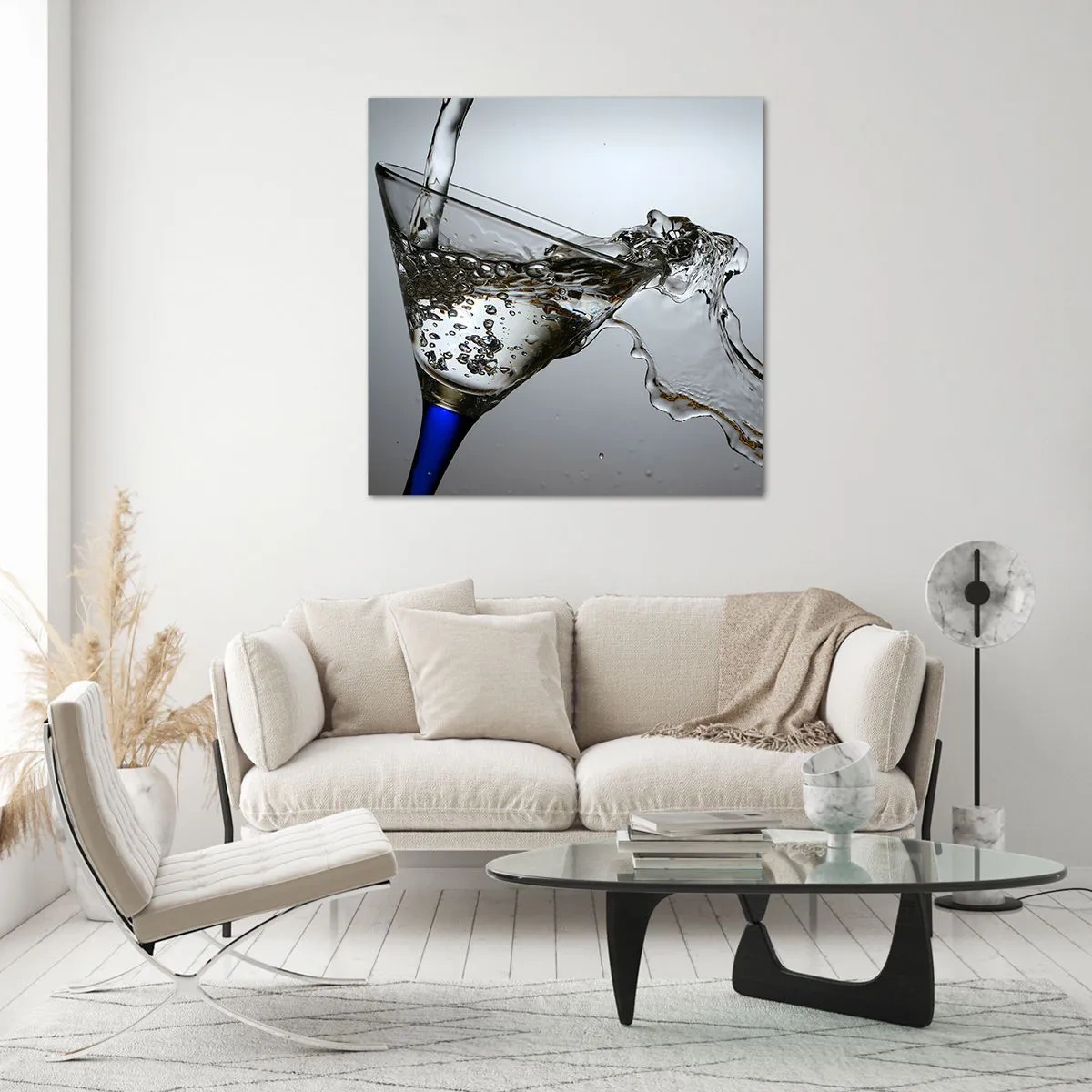Obraz na skle - Křišťálová voda v křišťálovém skle - 30x30 cm