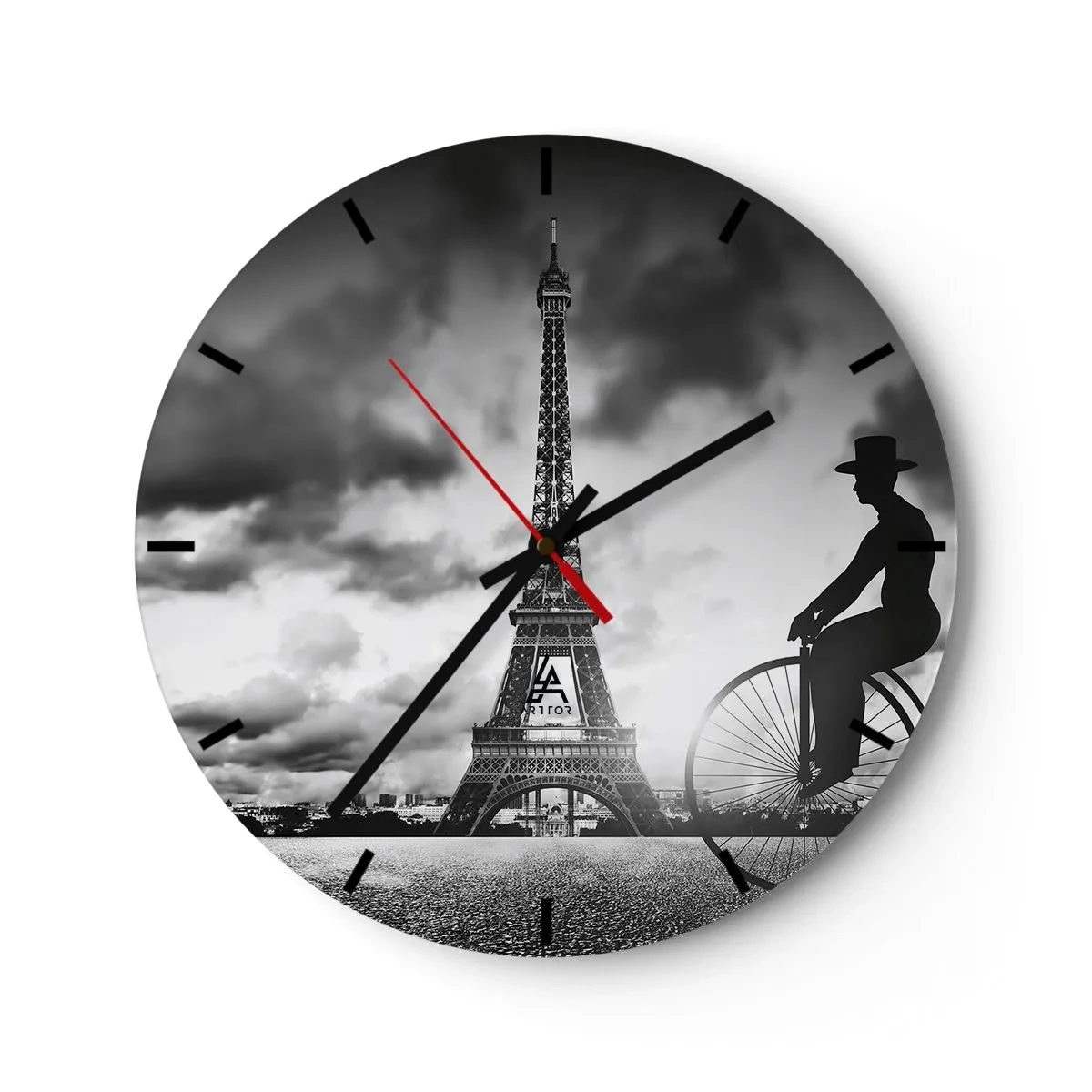 Nástěnné hodiny - Eiffelova věž s cyklistou na pozadí dramatické oblohy - 30x30cm - Touha po Belle Epoque - Moderní nástěnná dekorace do obývacího pokoje, kuchyně a ložnice ARTTOR