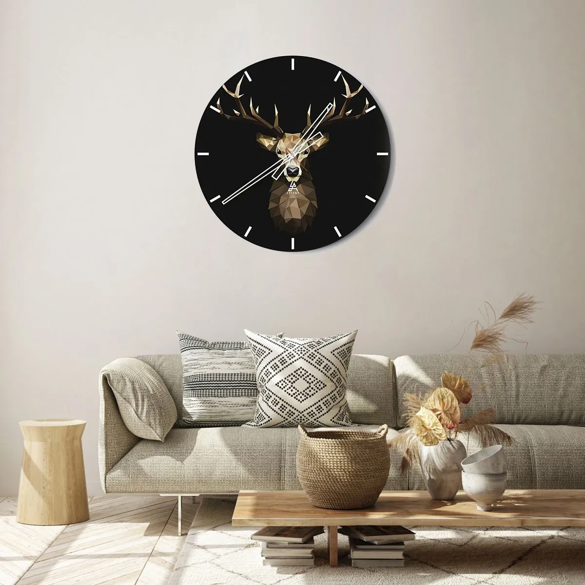 Nástěnné hodiny - Geometrický obraz jelena na černém pozadí - 30x30cm - Kubistický jelen - Moderní nástěnná dekorace do obývacího pokoje, kuchyně a ložnice ARTTOR