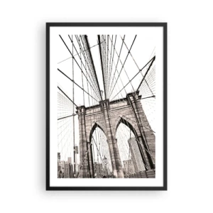 Plakát v černém rámu - Černobílá fotografie mostu z pohledu lávky pro pěší. - 50x70cm - Newyorská katedrála - Moderní nástěnná dekorace do obývacího pokoje a ložnice ARTTOR
