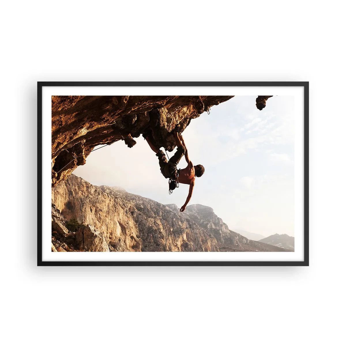 Plakát v černém rámu - Svět smrsknutý v ruce na sesuvu balvanu - 91x61 cm