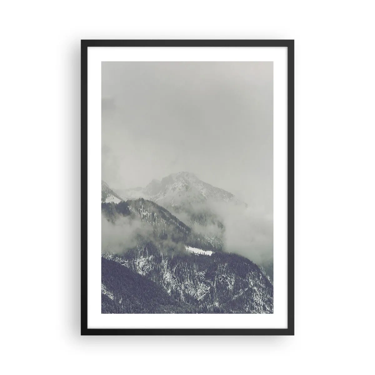 Plakát v černém rámu - Mlžné hory s tajemnou atmosférou - 50x70cm - Mlžné údolí - Moderní nástěnná dekorace do obývacího pokoje a ložnice ARTTOR