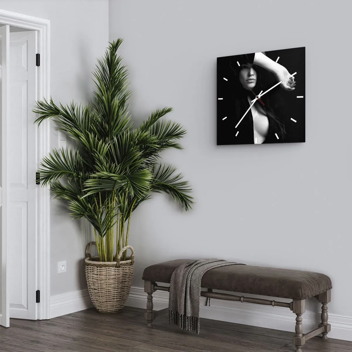 Nástěnné hodiny - Škola svádění - 30x30 cm