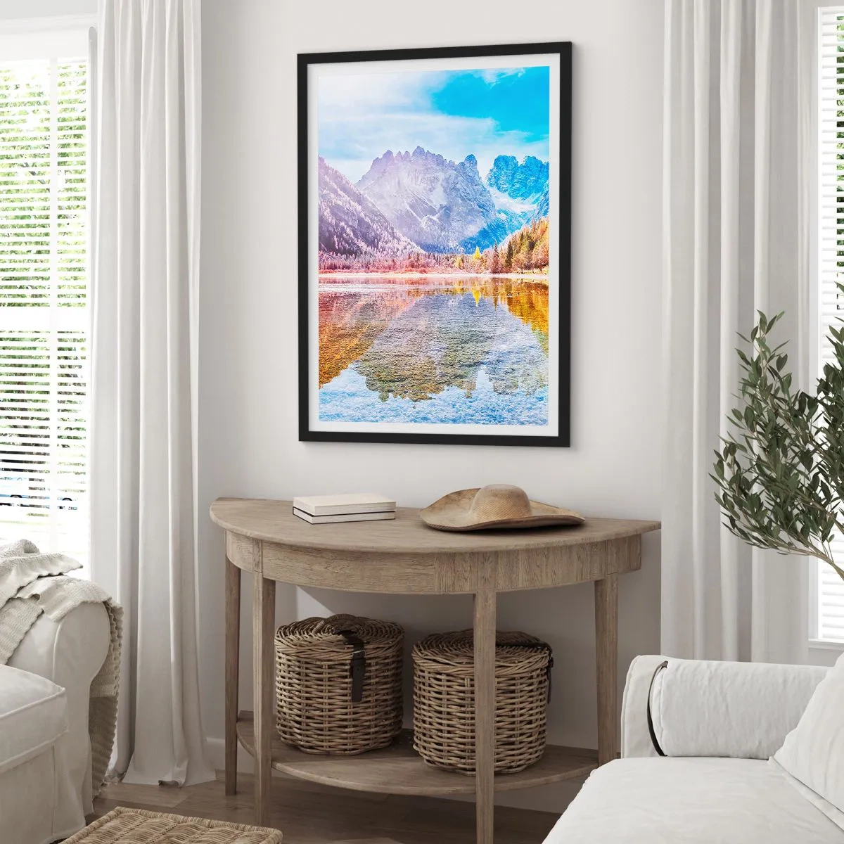Plakát v černém rámu - Horská krajina s jezerem a podzimními barvami - 50x70cm - A v horách už je podzim - Moderní nástěnná dekorace do obývacího pokoje a ložnice ARTTOR