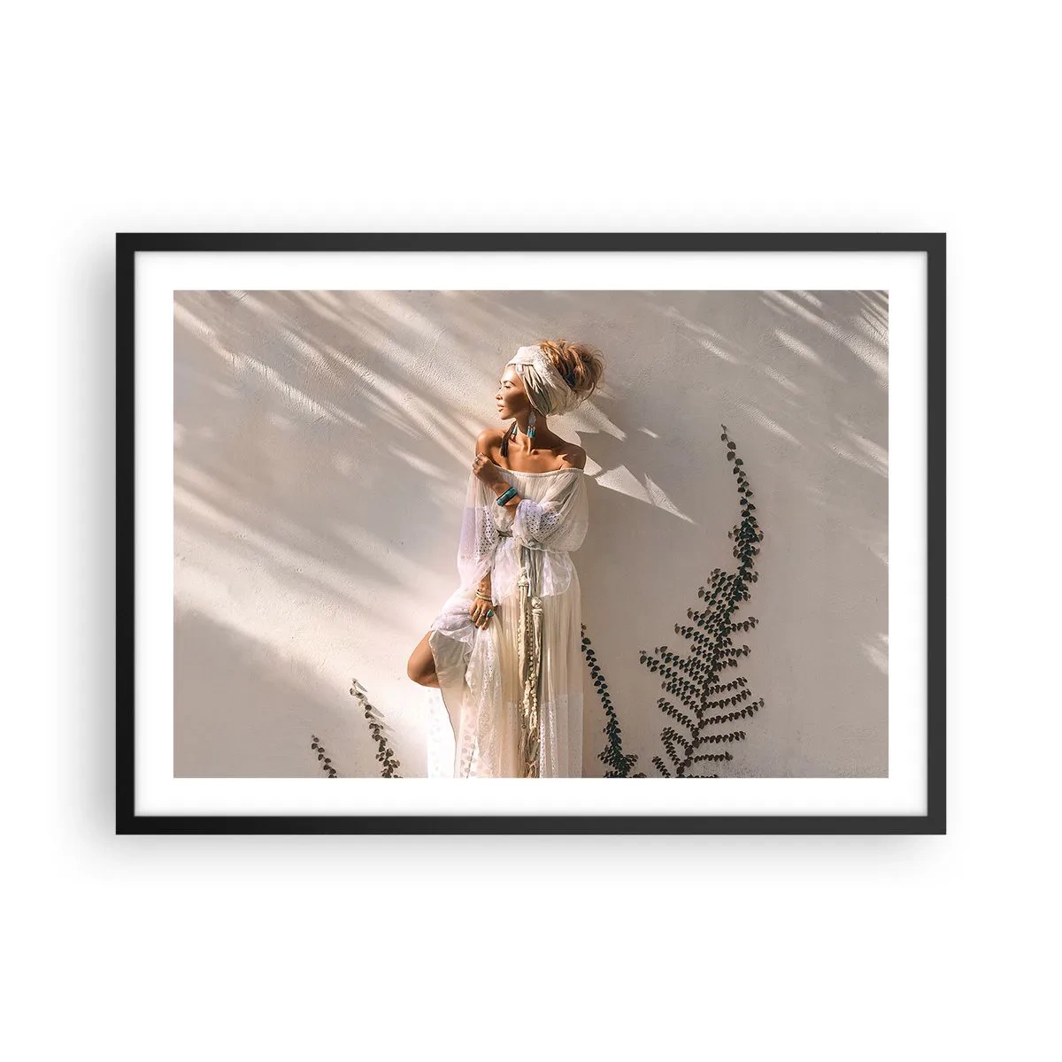 Plakát v černém rámu - Slunce a dívka - 70x50 cm