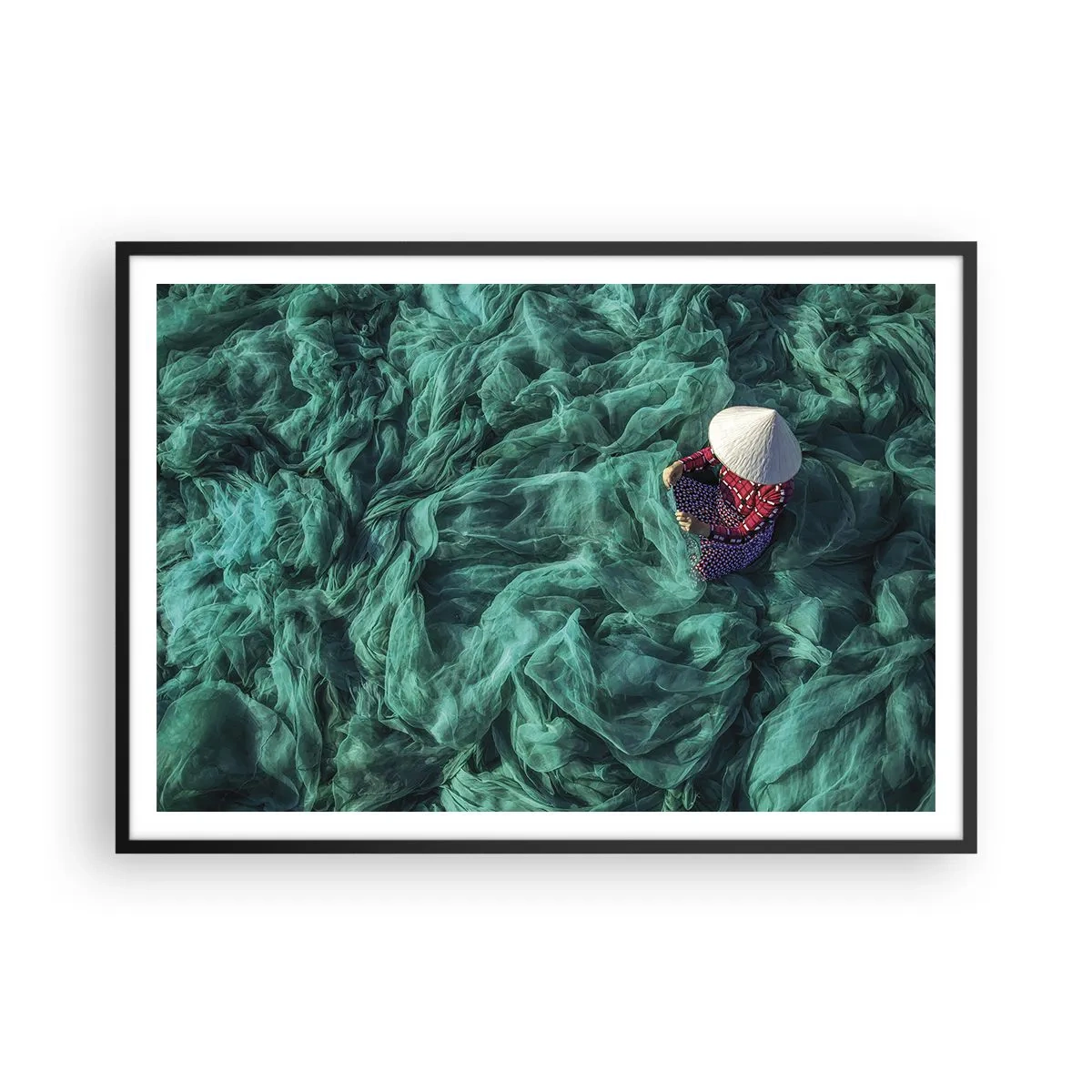 Plakát v černém rámu - V moři sítí - 100x70 cm