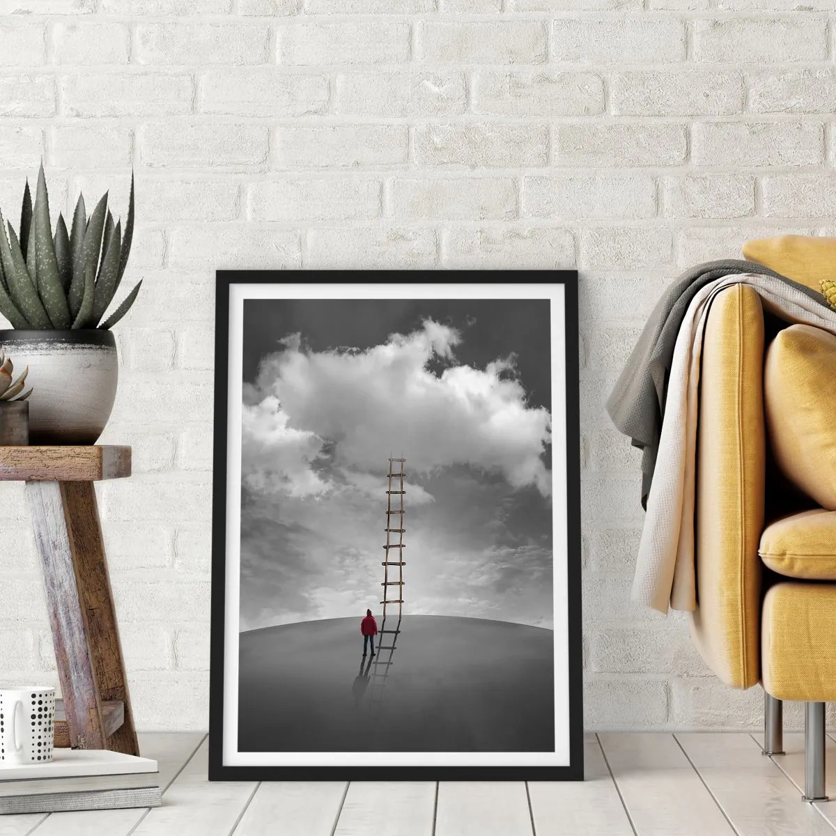 Plakát v černém rámu - Muž stojící u žebříku vedoucího do oblak - 50x70cm - Všechno je možné - Moderní nástěnná dekorace do obývacího pokoje a ložnice ARTTOR