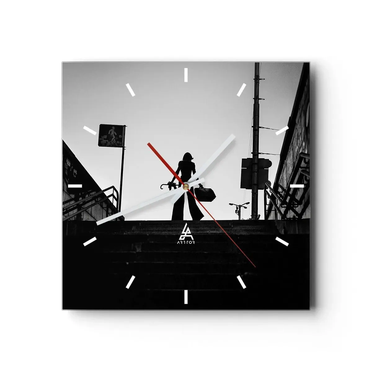 Nástěnné hodiny - Městská cesta - 30x30 cm